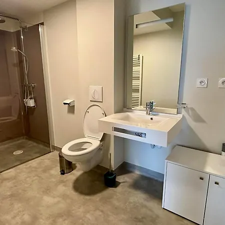 Pmr Avec Balcon, 2 Chambres, Acces Direct Plage, Piscine, Parking Securise - - Fr-1-194-220 Apartamento La Tranche-sur-Mer