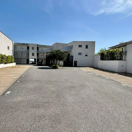Apartamento Pmr Avec Balcon, 2 Chambres, Acces Direct Plage, Piscine, Parking Securise - - Fr-1-194-220 La Tranche-sur-Mer