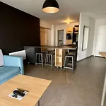 Pmr Avec Balcon, 2 Chambres, Acces Direct Plage, Piscine, Parking Securise - - Fr-1-194-220 아파트