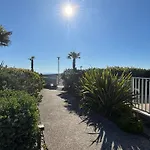 Apartment Pmr Avec Balcon, 2 Chambres, Acces Direct Plage, Piscine, Parking Securise - - Fr-1-194-220 La Tranche-sur-Mer