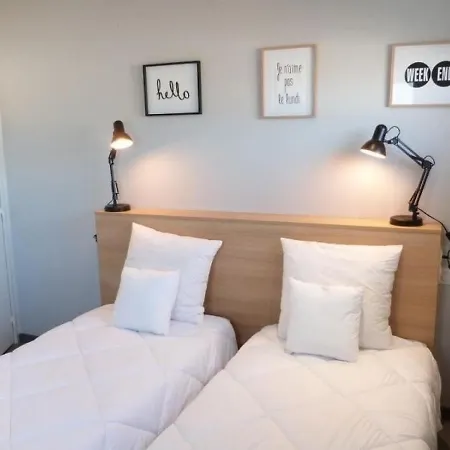 Pmr Avec Balcon, 2 Chambres, Acces Direct Plage, Piscine, Parking Securise - - Fr-1-194-220 Διαμέρισμα *