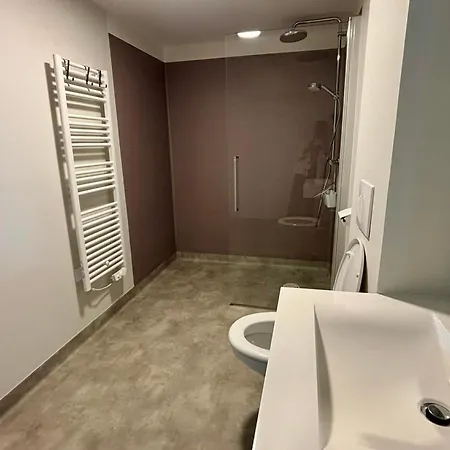 Pmr Avec Balcon, 2 Chambres, Acces Direct Plage, Piscine, Parking Securise - - Fr-1-194-220 La Tranche-sur-Mer