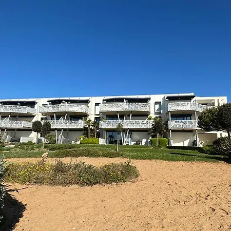 Pmr Avec Balcon, 2 Chambres, Acces Direct Plage, Piscine, Parking Securise - - Fr-1-194-220