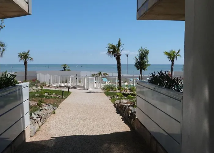 Pmr Avec Balcon, 2 Chambres, Acces Direct Plage, Piscine, Parking Securise - - Fr-1-194-220 La Tranche-sur-Mer