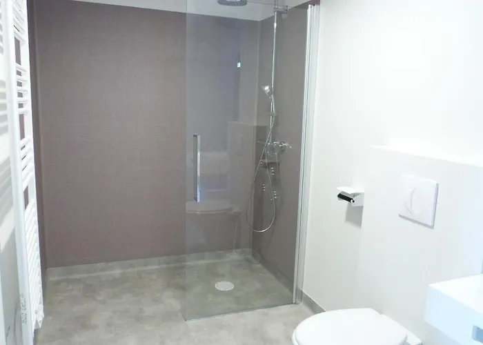 Apartment Pmr Avec Balcon, 2 Chambres, Acces Direct Plage, Piscine, Parking Securise - - Fr-1-194-220 La Tranche-sur-Mer